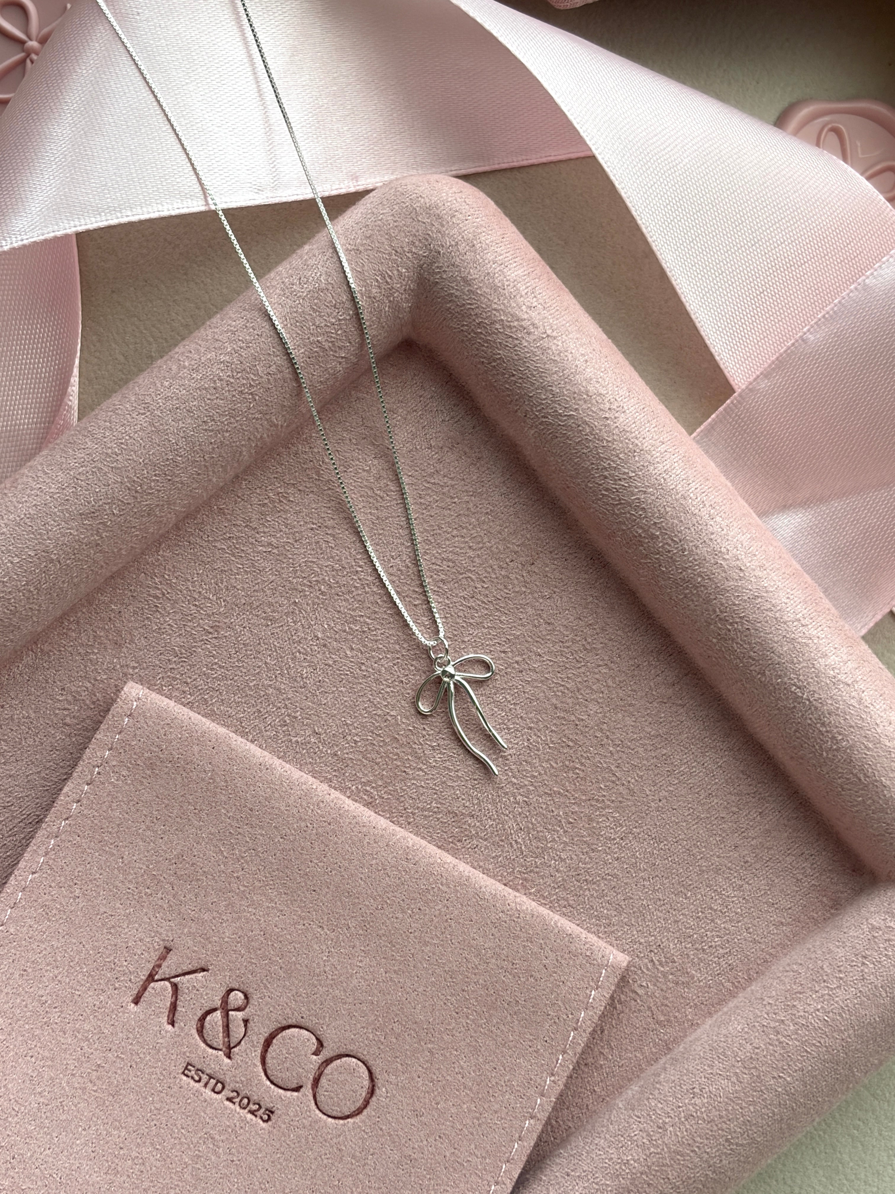 Adela Ribbon Necklace